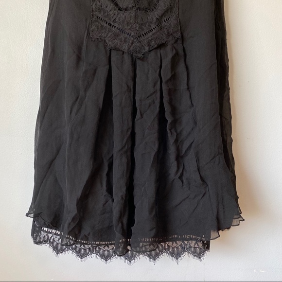 Tristan Lace Skirt - Picture 6 of 11